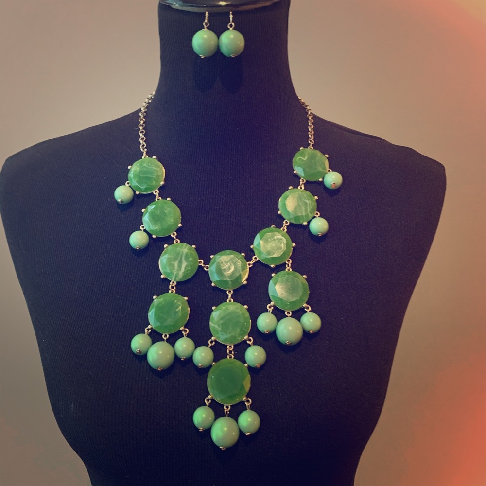 Necklace & Earring set